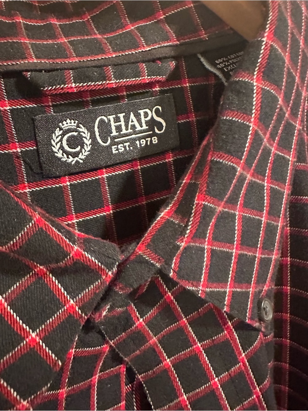Chaps Mens Long Sleeve Button Down Shirt Red Black Plaid Cotton Size XL - Picture 2 of 11